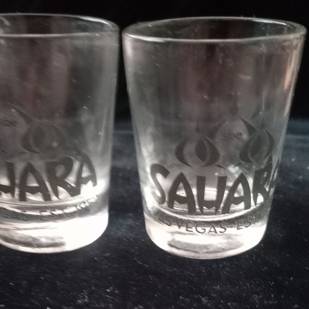 SAHARA CASINO LAS VEGAS SHOT GLASSES - Picture 2 of 2